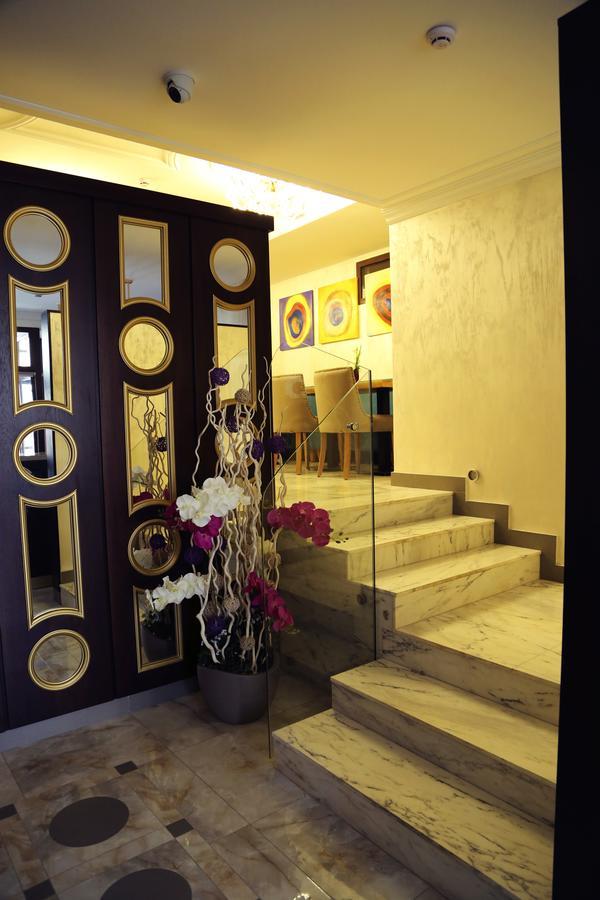 Grace Point Hotel Astana Ngoại thất bức ảnh