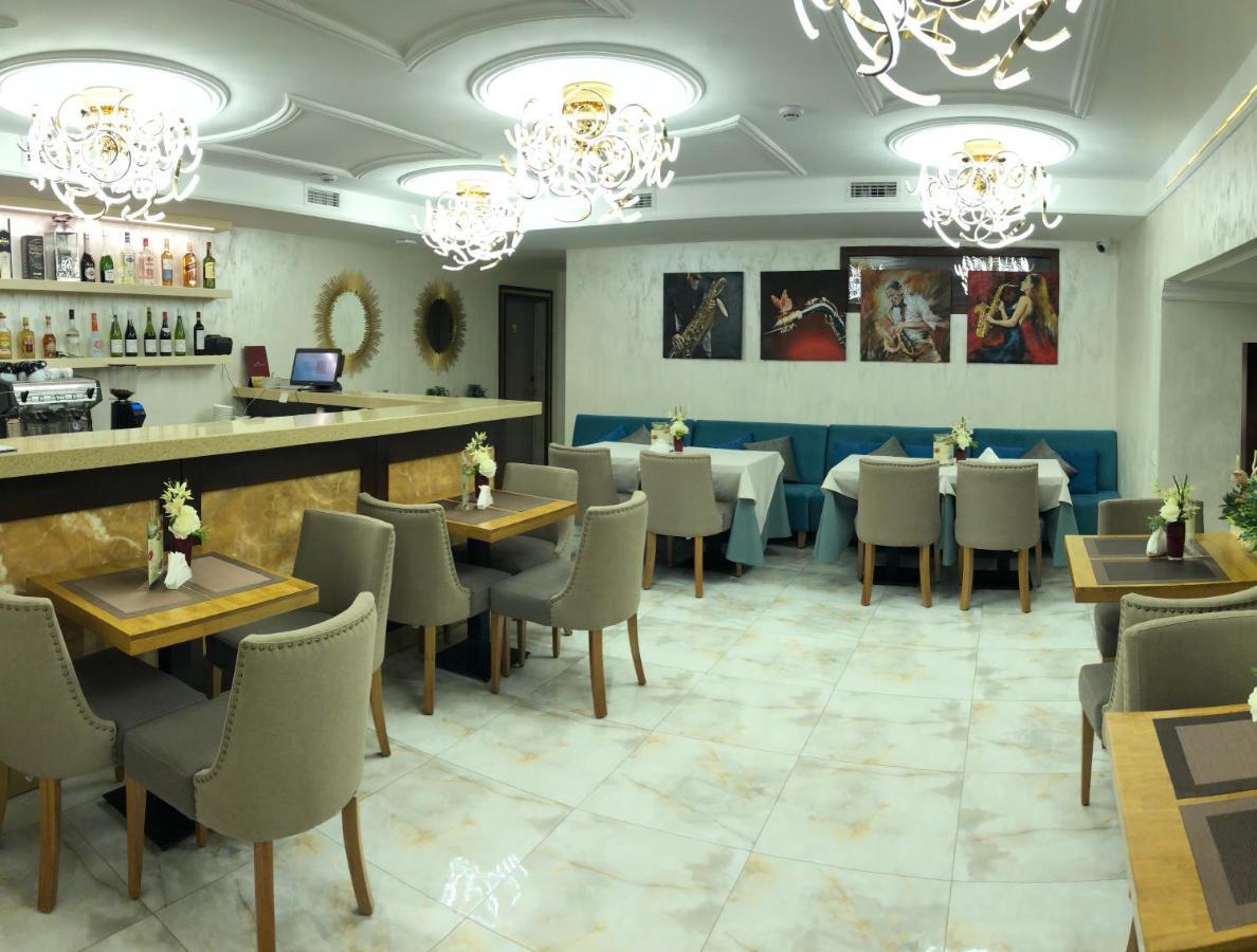Grace Point Hotel Astana Phòng bức ảnh