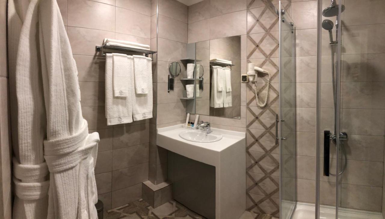 Grace Point Hotel Astana Phòng bức ảnh